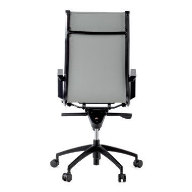 silla de oficina gris estructura negra ecopiel piel sintetica brazos fijos 9