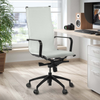 Sillón oficina diseño Brenton respaldo alto, estructura negra, ecopiel