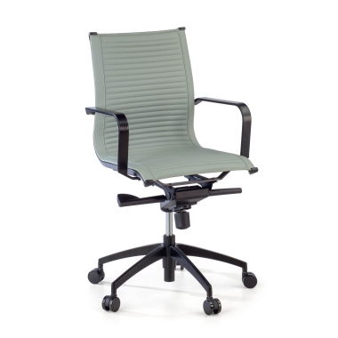 sillon de oficina gris estructura negra ecopiel piel sintetica brazos fijos 1