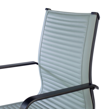 sillon de oficina gris estructura negra ecopiel piel sintetica brazos fijos 5