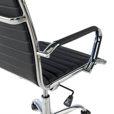 silla de oficina negro respaldo bajo piel sintetica brazos fijos 5