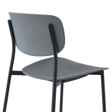 silla confidente gris 4 patas plastico sin brazos 4