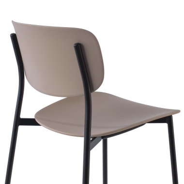 silla confidente beige 4 patas plastico sin brazos 5
