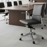 Sillón de oficina ejecutivo Manheim, respaldo bajo, piel natural, aluminio
