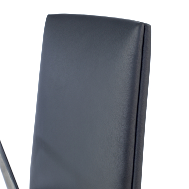 sillon de oficina negro respaldo bajo piel natural brazos fijos 9