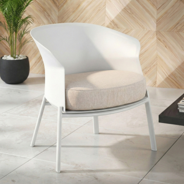silla sala de espera blanco patas de madera tela sin brazos 2
