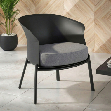 silla sala de espera negro patas de madera tela sin brazos 2