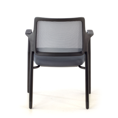 silla de visita gris con brazos malla brazos fijos 10