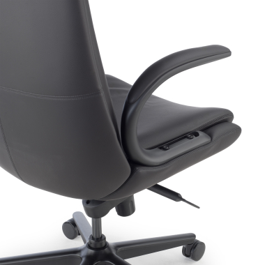 sillon de oficina negro kronberg piel sintetica brazos tapizados 6