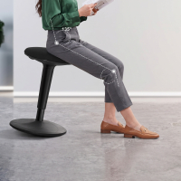 Taburete ergonómico de oficina Giro, asiento dinámico