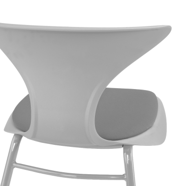silla con pala gris estructura patin plastico sin brazos 6