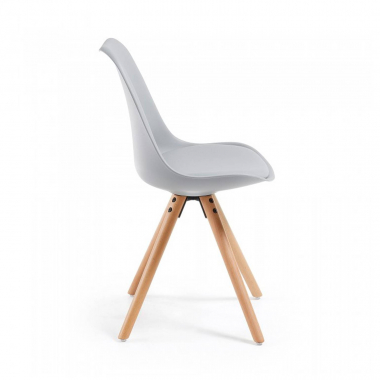 silla nordica gris silla patas de madera plastico sin brazos 3