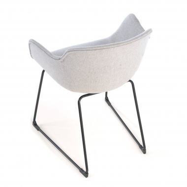 silla confidente negro gris estructura patin malla brazos fijos 4