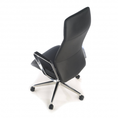 sillon de oficina negro respaldo alto piel sintetica brazos tapizados 9
