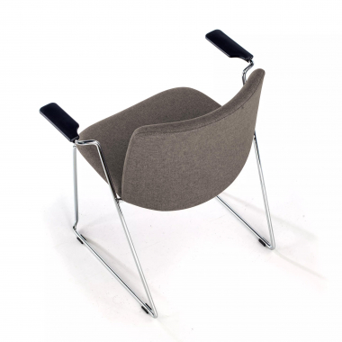 silla confidente gris con brazos tela brazos fijos 9