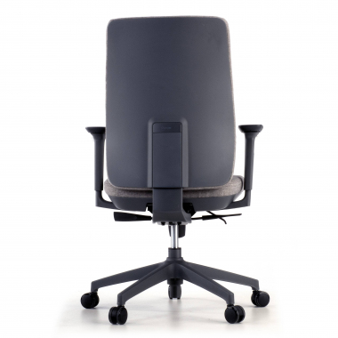 silla de oficina gris tapizada tejido tela brazos regulables 3d 7