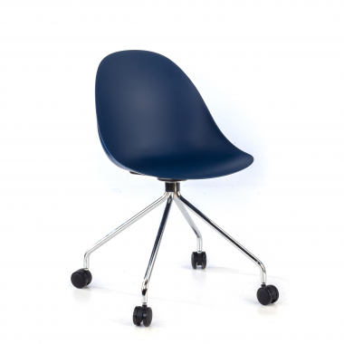 silla de reuniones azul con ruedas plastico sin brazos 1