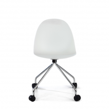 silla de reuniones blanco con ruedas plastico sin brazos 3