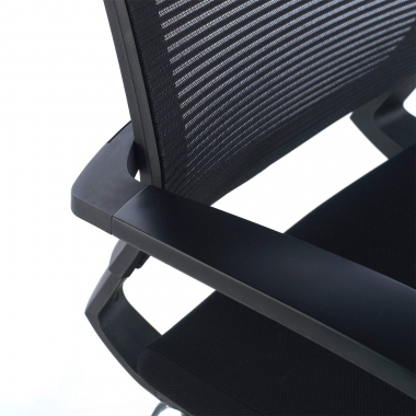 silla de visita negro adam malla brazos fijos 4
