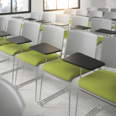 silla con pala gris verde con pala de escritura tapizada tela sin brazos 2