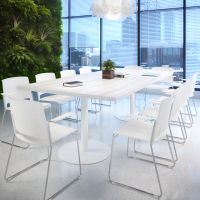Silla Confidente con brazos Hest, apilable, estructura patin