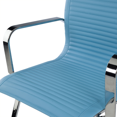 silla confidente azul celeste estructura cromada ecopiel piel sintetica brazos fijos 8